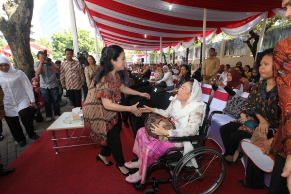 Menko PMK Menghadiri Acara "Gerakan Saya Perempuan Anti Korupsi" image 4