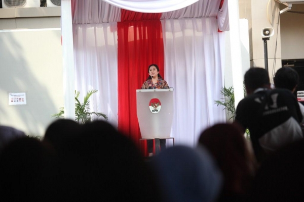 Menko PMK Menghadiri Acara "Gerakan Saya Perempuan Anti Korupsi" image 3