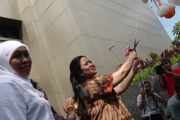 Menko PMK Menghadiri Acara "Gerakan Saya Perempuan Anti Korupsi" image 2